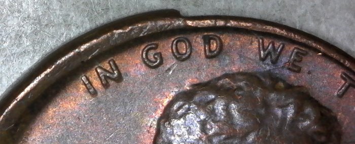1973-D-Lincoln-Memorial-Cent-With-Retained-Collar-Break